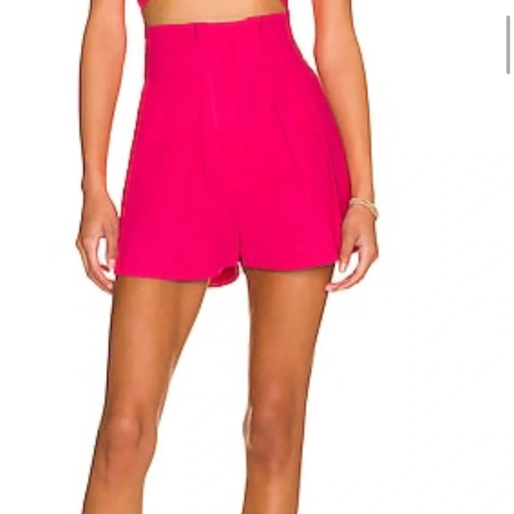 NWT JBQ Pink Aleco‎ Short